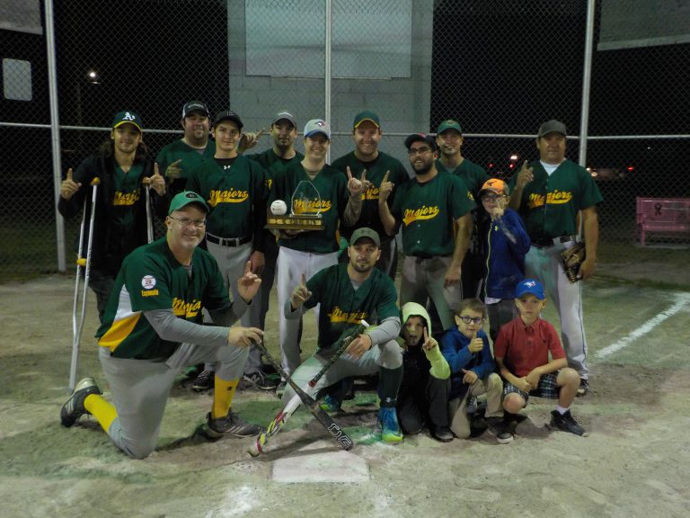 Espanola Majors win back to back fastball championship while Jackleggers are runner-ups