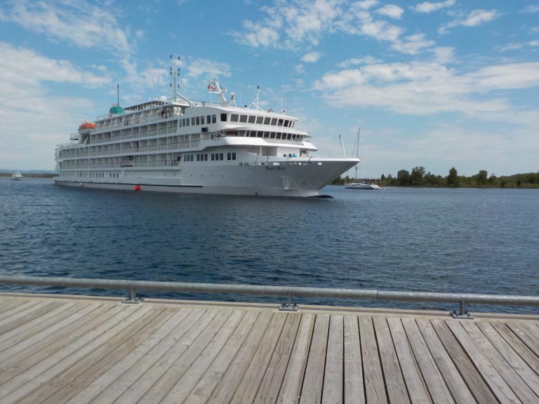 High water levels causing problems for cruise ships