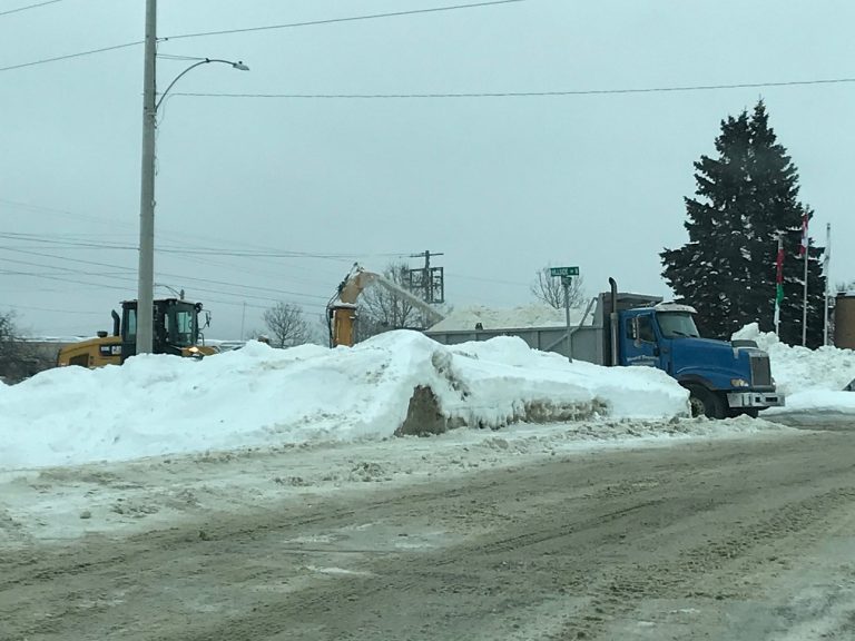 Snow removal underway in Elliot Lake – please be patient!