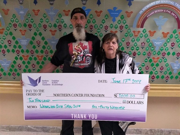 Webbwood couple donates to cancer research