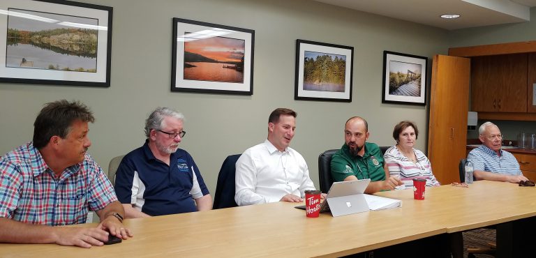 Feds visit Elliot Lake – Parliamentary Assistant says Elliot Lake is in crisis