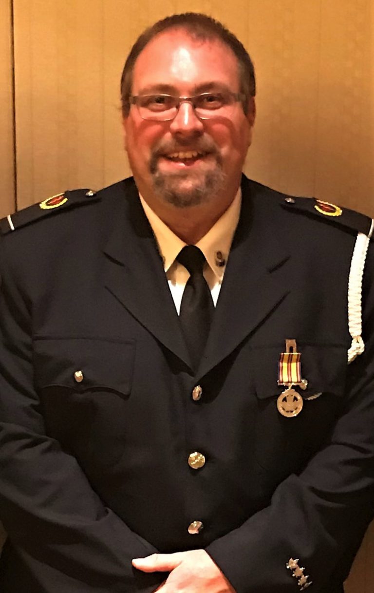 115 Ontario Paramedics receive awards – Manitoulin’s own Aaron Wright