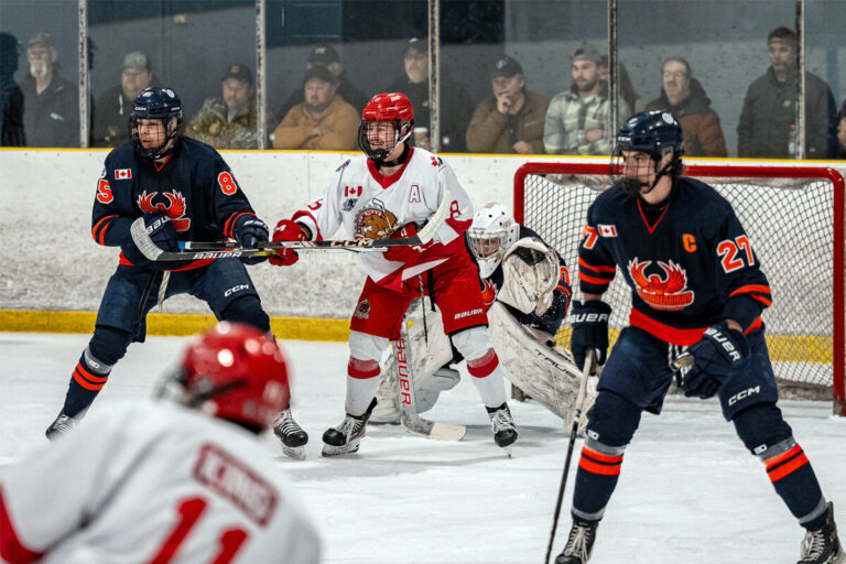Thunderbirds tie series with Beavers